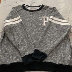 Pink Victoria's Secret pullover gray sweatshirt, size L, great condition.